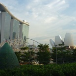 There's a small park located just before the helix bridge