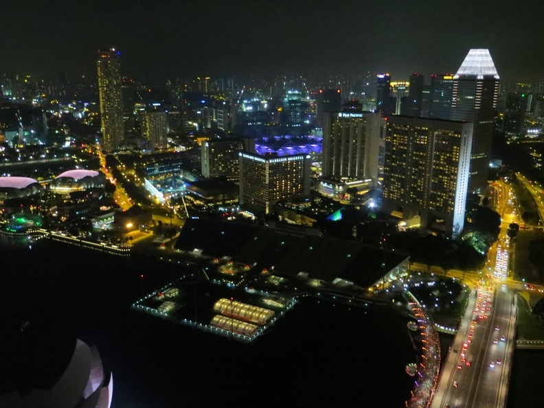 mbs-skypark-singapore-night-014.jpg