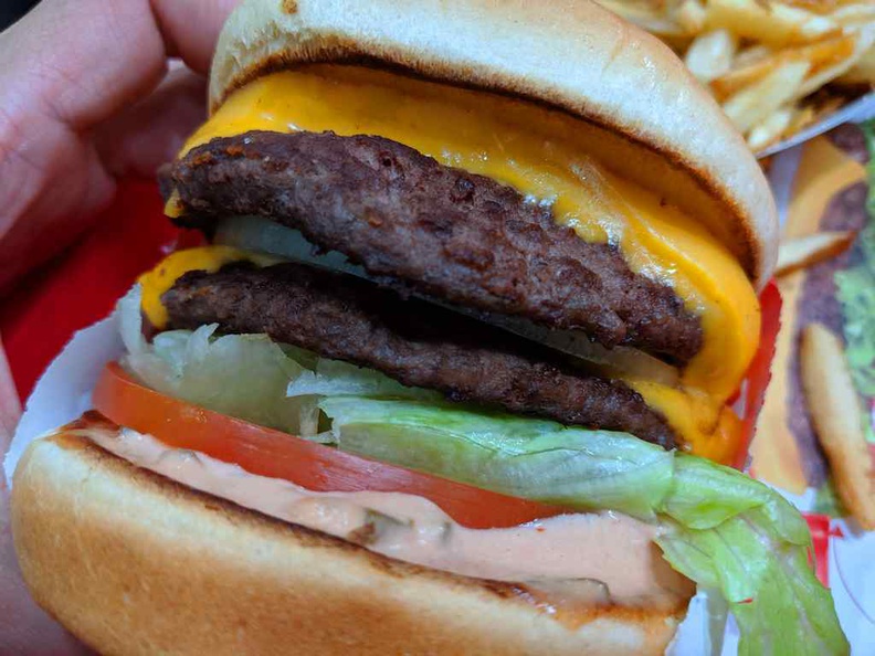 in-and-out-burger-10.jpg
