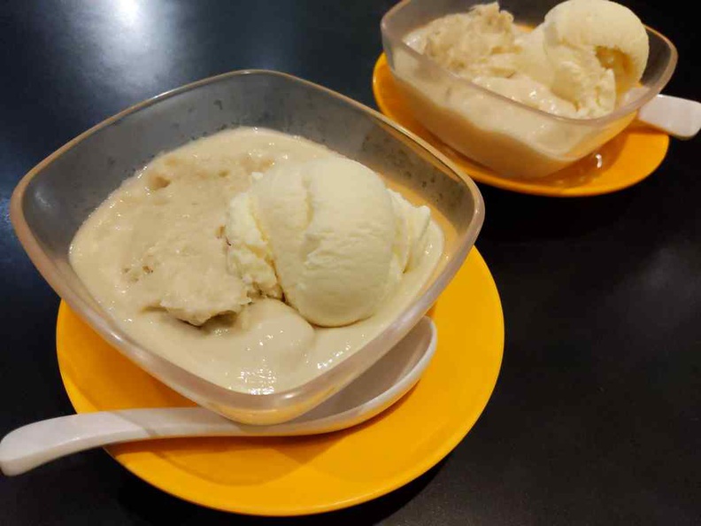 dessert-bowl-durian-serangoon-004.jpg