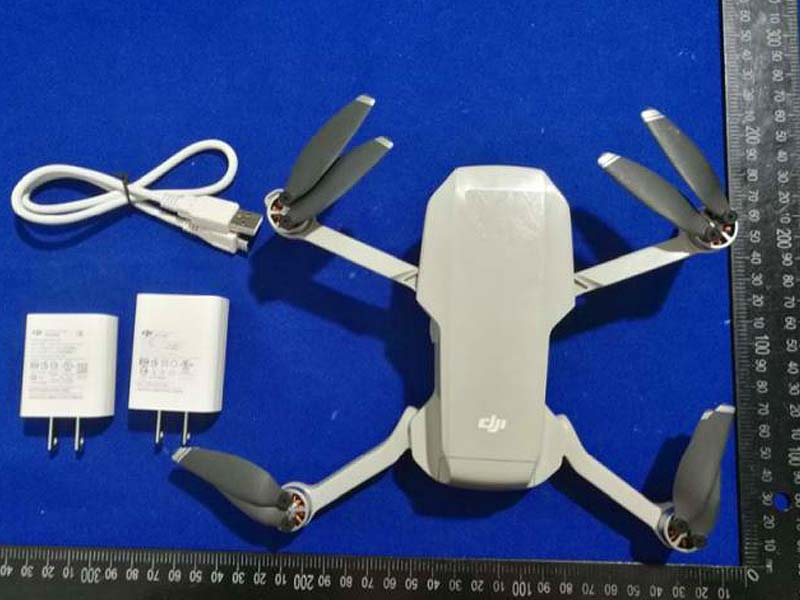 The new DJI Mavic Pro footprint with included accessories cable and USB charging unit. It gives a big hint that the drone can be fast-charged via USB