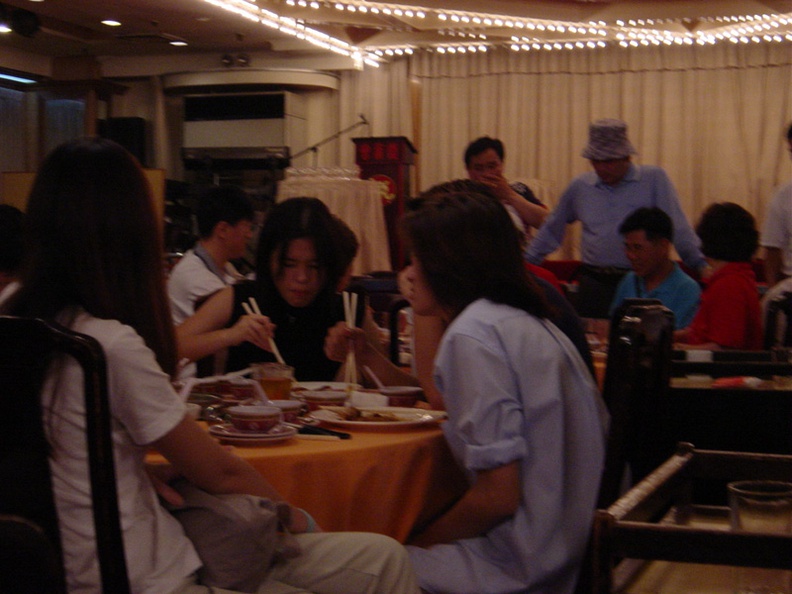 Its lunch steamboat buffet for everyone!