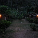 asleep @ 10pm with an early dive tomorrow morning, it very comforting cool to sleep here at night despite the aircon's generator