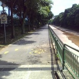 The jogging route runs along the canal side