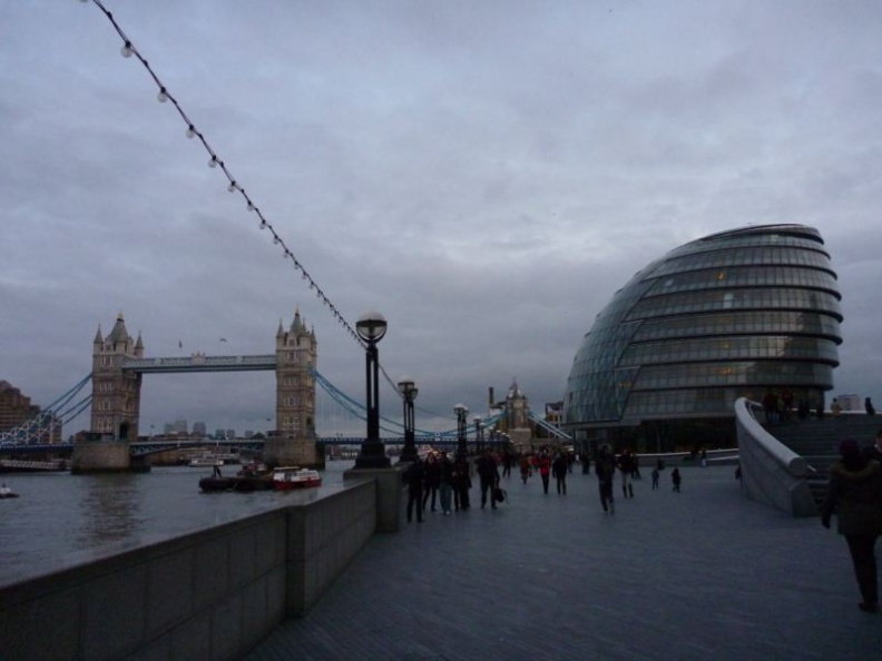 Big dome beside big bridge