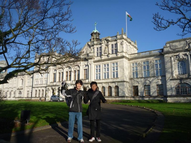 A walk through the Cardiff university grounds