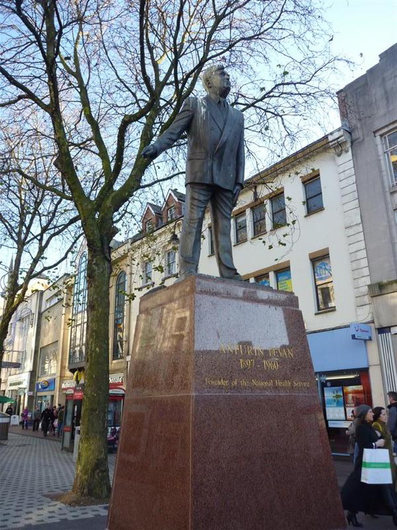 Aneurin Bevan will look more welcoming without poop on his head!