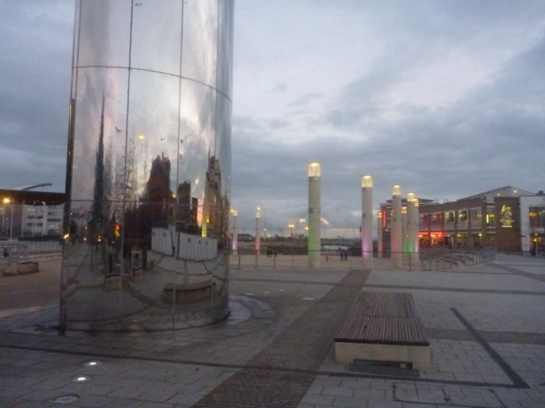 Ohh shiny tower glowstick thingies! (Roald Dahl Plass)