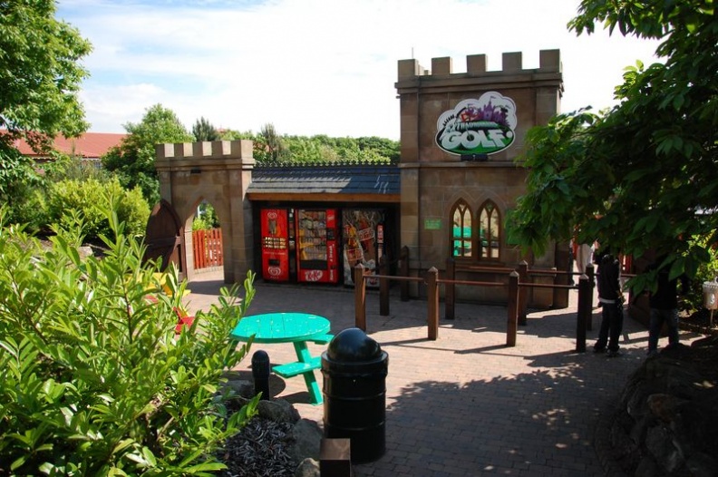 alton_towers_mingolf_011.jpg