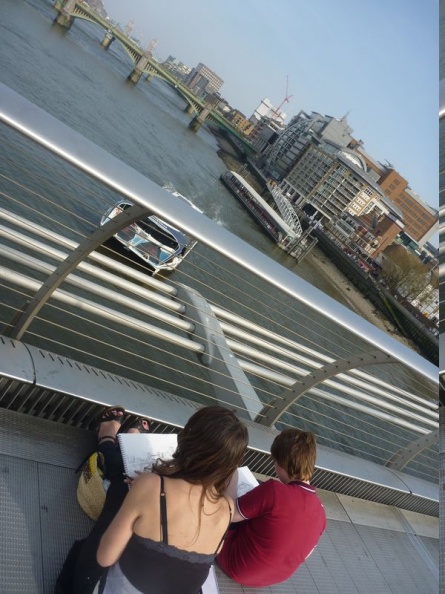 Artists on the bridge on my way back.