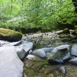 Erosion is rather light here, given the size of the stones insitu