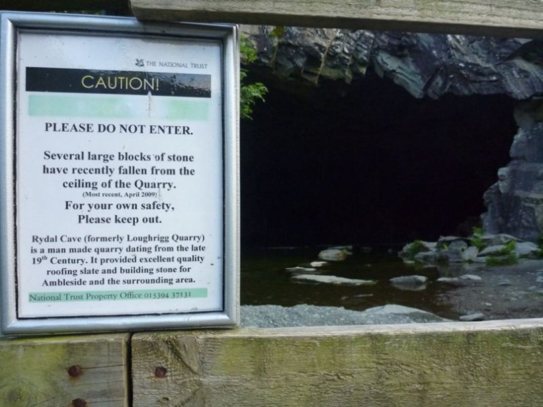 rydal_lake_cave_104.jpg