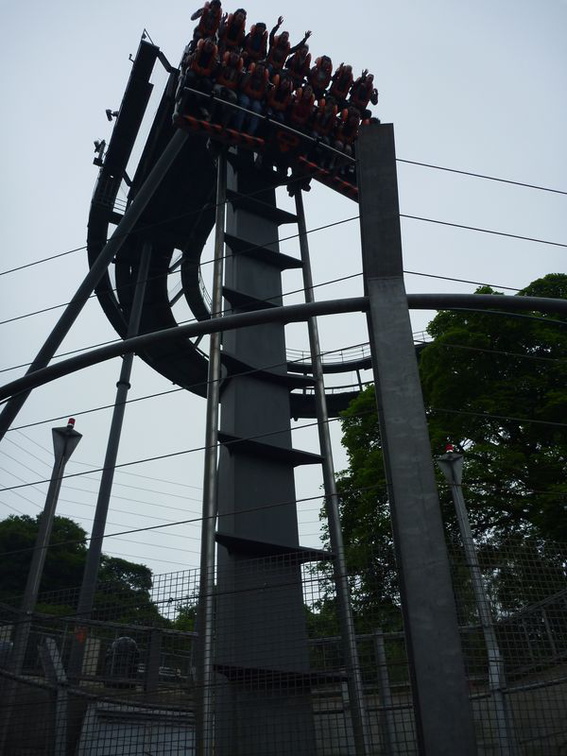 A B&amp;M diving machine &amp; the world's first vertical drop roller coaster.