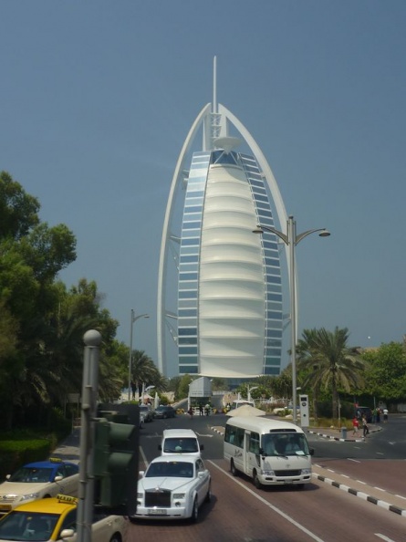 But first, the Burj Al Arab up close!