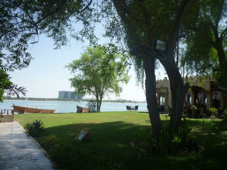 All laid by the bay side