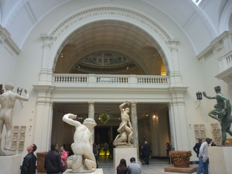 v_and_a_musesum_285.jpg