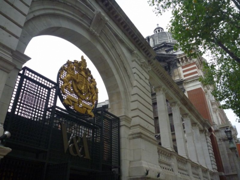 that is all fold for the V&amp;amp;A!