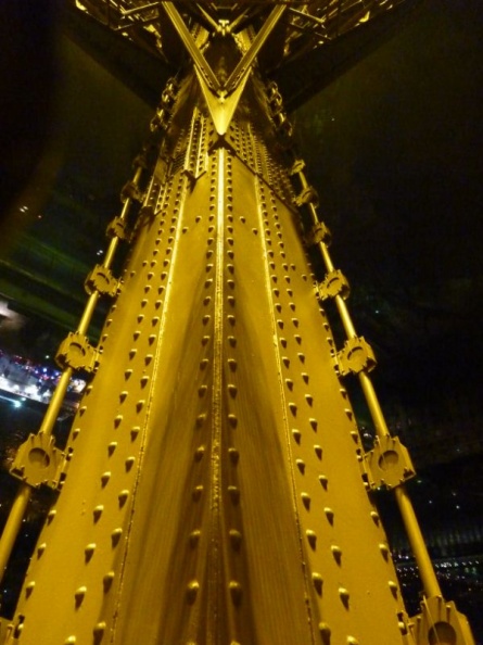 eiffel_tower_103.jpg