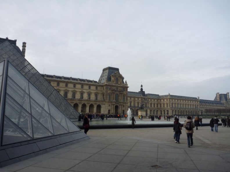 louvre_paris_005.jpg