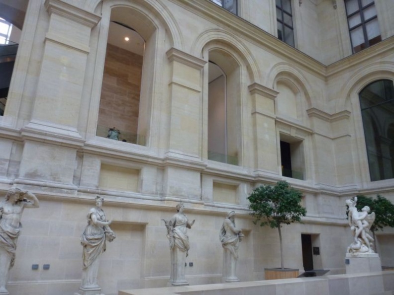 louvre_paris_126.jpg