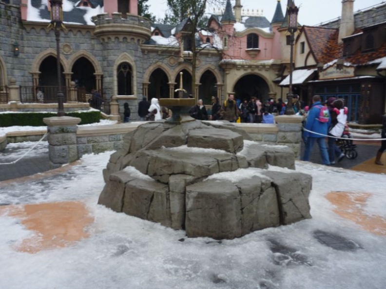 paris_disneyland_087.jpg