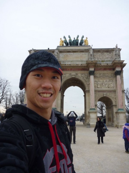 The Du Carrousel after our Lourve visit!