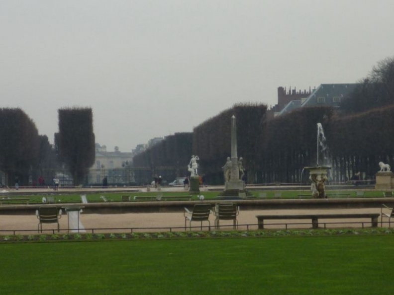 de Paris Jardin Marco in the distance