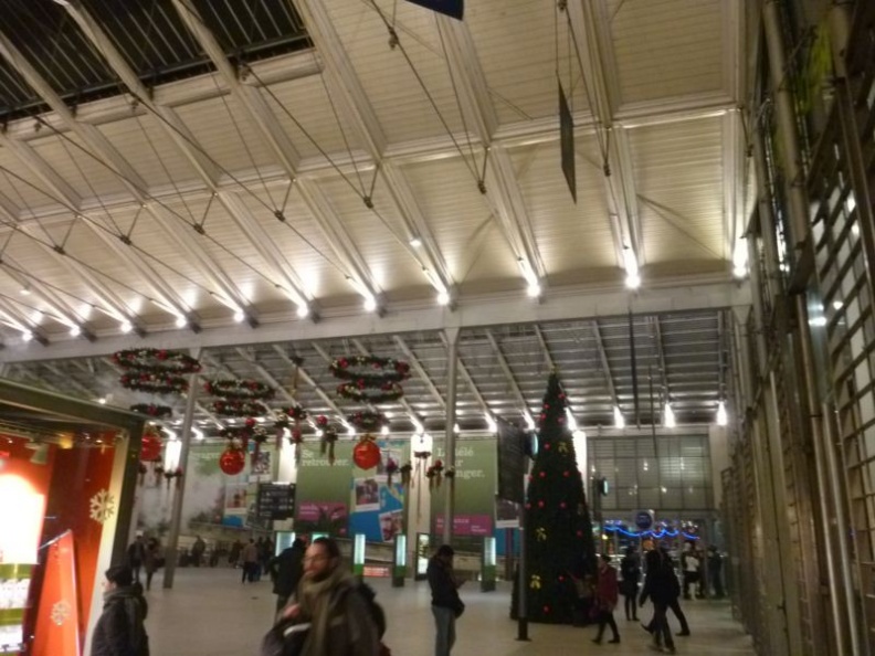 The station's main entrance