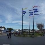 the pier side walk