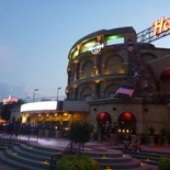 The world largest Hard rock cafe in the world!
