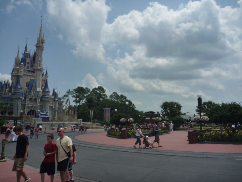 back on the main circle