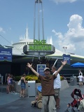 Space Mountain go go go!