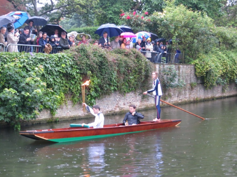 cheering spectators