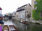 bankside crowds