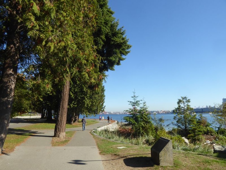 vancouver_stanley_park_05.jpg