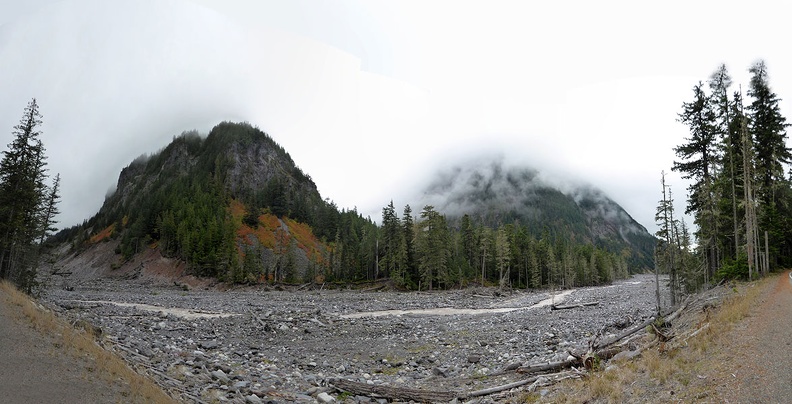 mt_rainer_river_pana_1.jpg