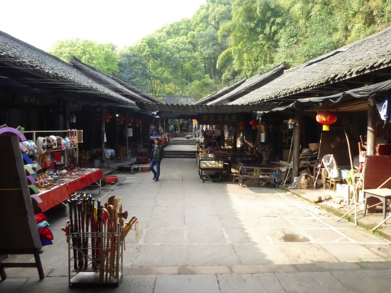 leshan_buddha_060.jpg