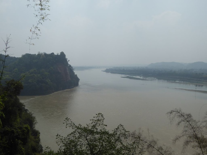 leshan_buddha_154.jpg