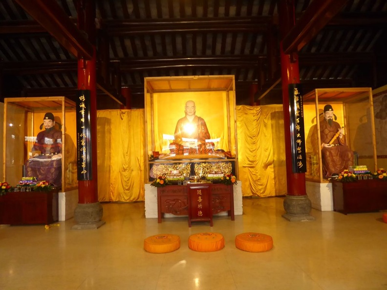 leshan_buddha_158.jpg