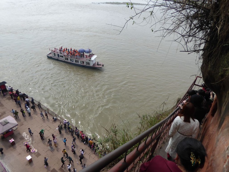 leshan_buddha_178.jpg