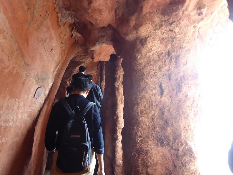 leshan_buddha_190.jpg