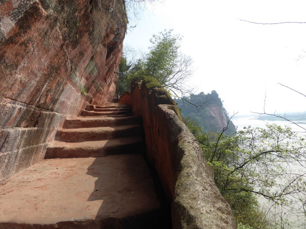 leshan buddha 201