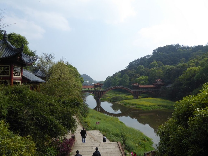 leshan_buddha_212.jpg