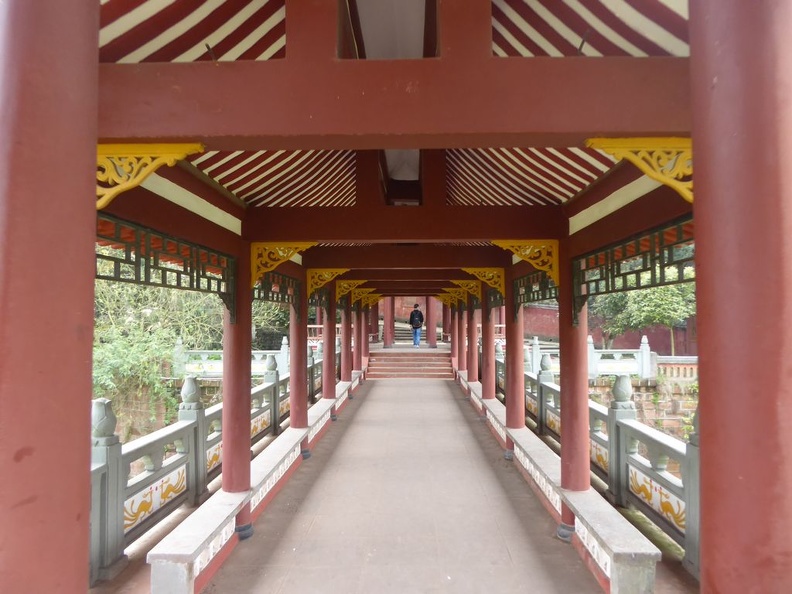 leshan_buddha_011.jpg