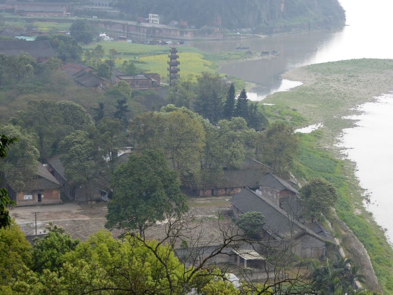 leshan_buddha_026.jpg