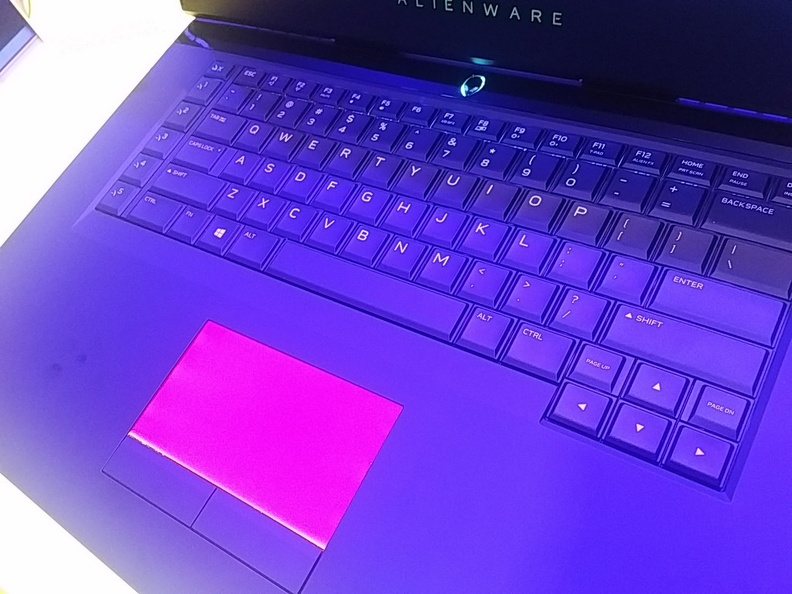 alienware dell 20 anni 24