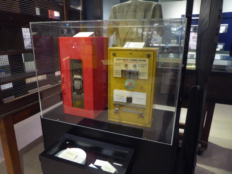 sg_philatelic_museum_12.jpg