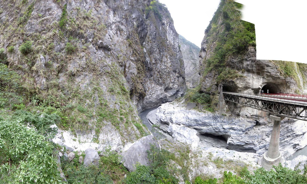 taroko-gorge-swallows-grotto