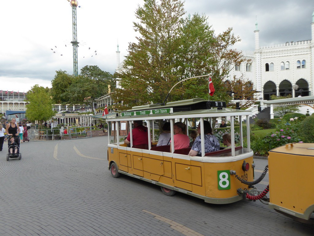 tivoli-gardens-copenhagen-010