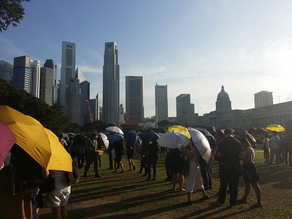 lee-kuan-yew-funeral-parliament-003